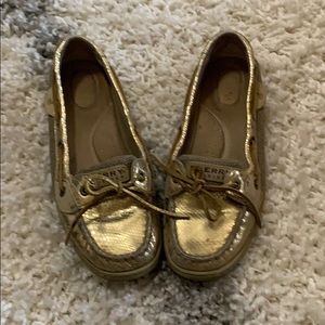 Gold Sperrys